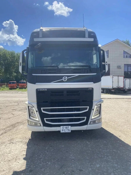 Volvo FM 6x2 Седельный тягач FM-TRUCK — Б/У, 2016 г.