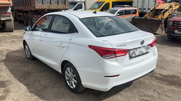 CHANGAN DLX 1.5 5DCT (I поколение) — Б/У, 2023 г.