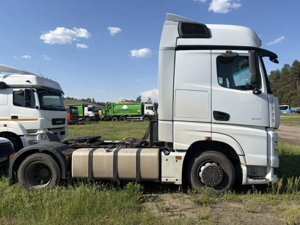 КамАЗ 54901 4x2 Седельный тягач 54901-92 АКПП — Б/У, 2023 г.