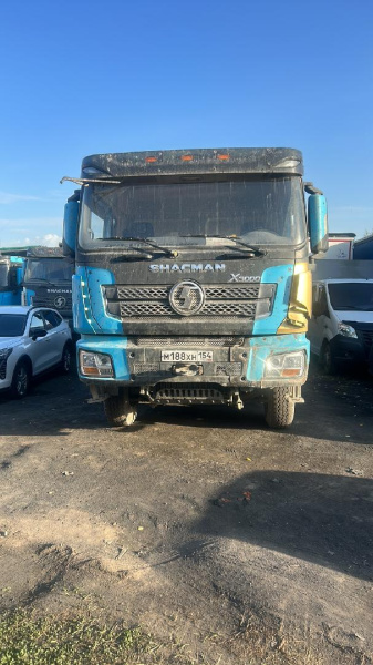 Shacman SX33186V366 — Б/У, 2023 г. (Новосибирск, 182938 км)