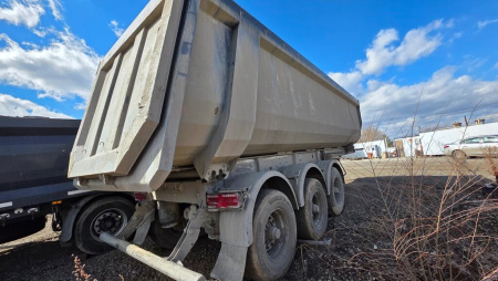 Grunwald 9453 Полуприцеп самосвальный 9453-0000011-60 — Б/У, 2023 г.