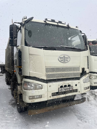 FAW J6 8x4 Самосвал СА3310Р66K24T4E5 — Б/У, 2023 г.
