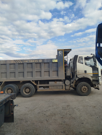 FAW J6 6x4 Самосвал CA3250P66K2T1E5 — Б/У, 2022 г.