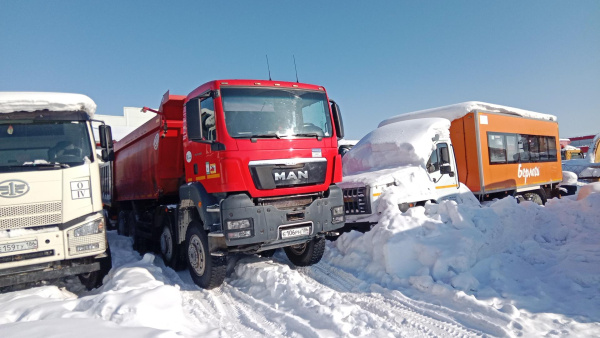 MAN TGS 41.480 8x8 BB-WW — Б/У, 2015 г. (Сургут, 785000 км)