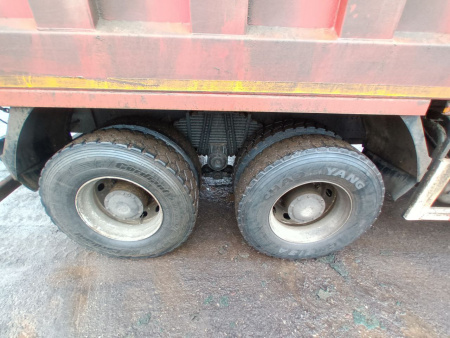 DongFeng KC 8x4 Самосвал DFH3410A563 — Б/У, 2023 г.