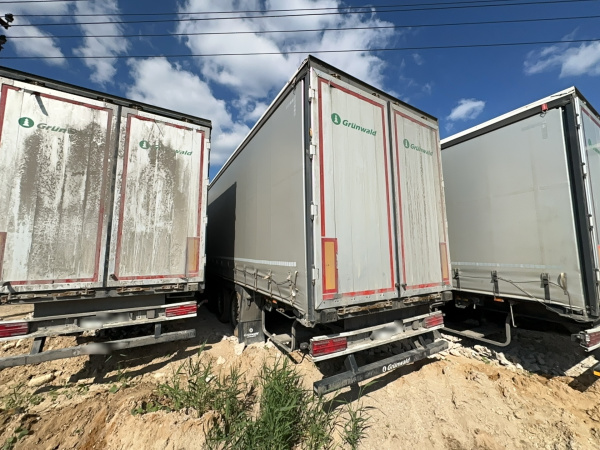 GRUNWALD 9453-0000010-10 Полуприцеп шторный/бортовой — Б/У, 2024 г.