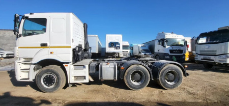 КамАЗ 65806 6x4 Седельный тягач с КМУ 65806-0002-68 — Б/У, 2022 г.