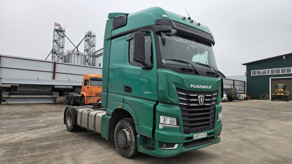 КАМАЗ 54901 4x2 Седельный тягач — Б/У, 2022 г.
