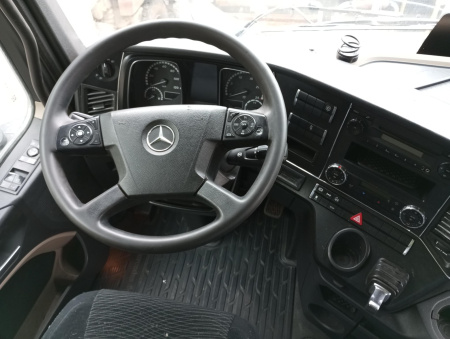 MERCEDES-BENZ Actros 4x2 Седельный тягач — Б/У, 2018 г.