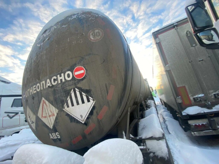 BONUM 914221 Полуприцеп цистерна BONUM 914221.02 — Б/У, 2024 г.