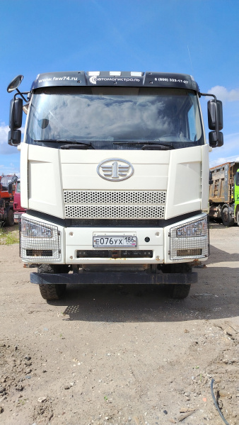 FAW J6 6x6 Самосвал CA3250P66K24L1TE5 — Б/У, 2023 г.