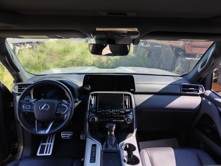 LEXUS F SPORT — Б/У, 2023 г.