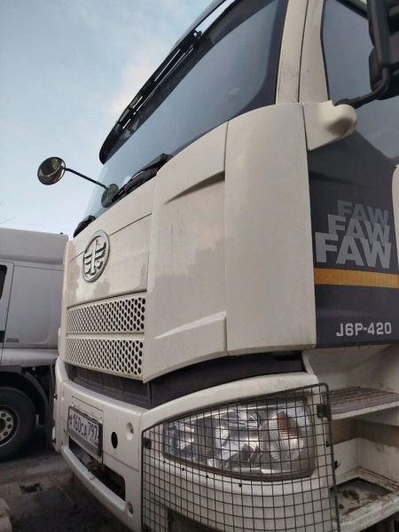 FAW J6 6x6 Самосвал CA3250P66K24L1TE5 — Б/У, 2023 г.