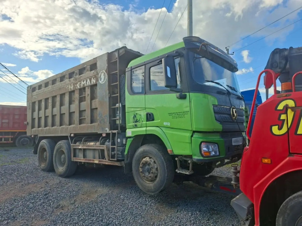 Shacman (Shaanxi) SX 6x4 Самосвал SX32586V384 — Б/У, 2022 г.