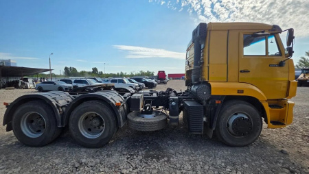 КамАЗ 65116 6x4 Седельный тягач 65116-6010-48 — Б/У, 2023 г.