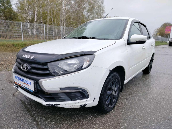 Lada Granta лифтбек — Б/У, 2024 г. (Томск, 186243 км)