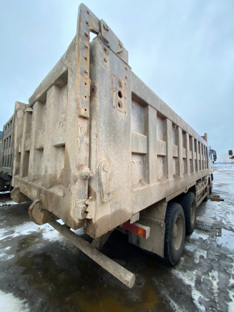 Shacman (Shaanxi) SX 8x4 Самосвал SX331863366 — Б/У, 2022 г.