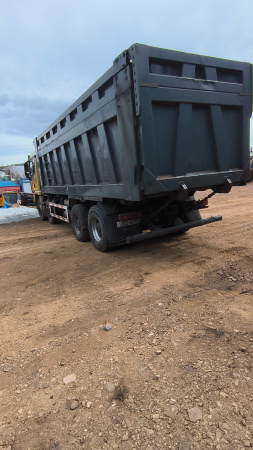 Shacman (Shaanxi) SX 8x4 Самосвал SX331863366 — Б/У, 2023 г.