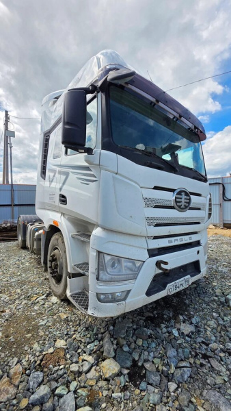 FAW J7 4x2 Седельный тягач CA4180P77K25E5 — Б/У, 2023 г.