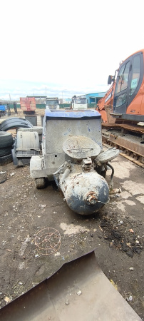 ТЭСПА BeeZone 7435 Прицеп пневмонагнетатель 7435S5 — Б/У, 2024 г.