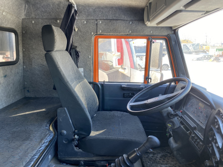Кран центр "КАМАЗ" 659100 на шасси КамАЗ 43118 6x6 Бортовой с КМУ — Б/У, 2022 г.