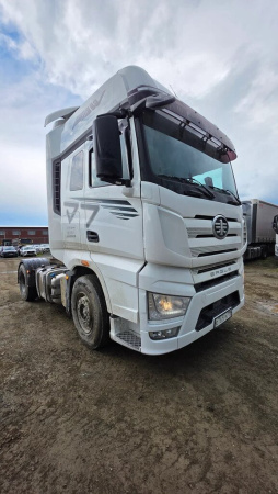 FAW J7 4x2 Седельный тягач CA4180P77K25E5 — Б/У, 2023 г.