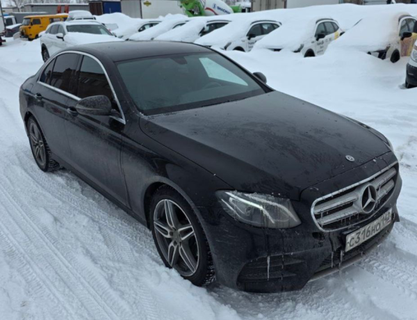 Mercedes-Benz E-CLASS 200 4MATIC Sport — Б/У, 2020 г.