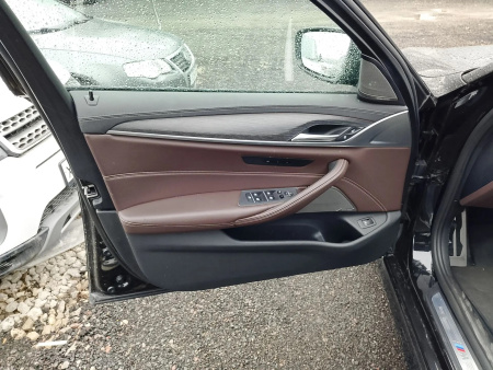 BMW 5-SERIES 530d AT xDrive M Sport — Б/У, 2020 г.