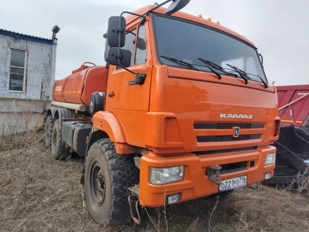 ЗАВОД ПАРОВЫХ УСТАНОВОК ЮНИСТИМ 7088G1-04 на шасси КамАЗ 43118 6x6 Автоцистерна — Б/У, 2022 г.