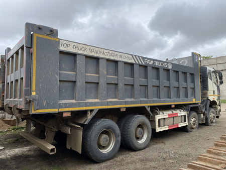 FAW J6 8x4 Самосвал CA3310P66K24T4E5 — Б/У, 2023 г.