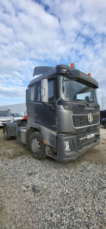 Shacman (Shaanxi) SX 4x2 Седельный тягач SX418853381 — Б/У, 2023 г.