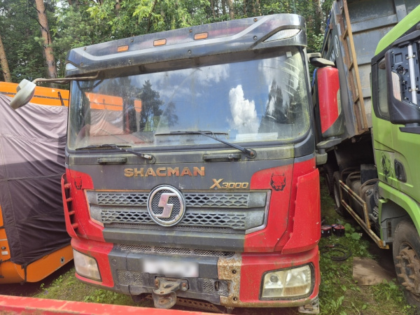 Shacman (Shaanxi) SX* 6x4 Самосвал — Б/У, 2022 г.