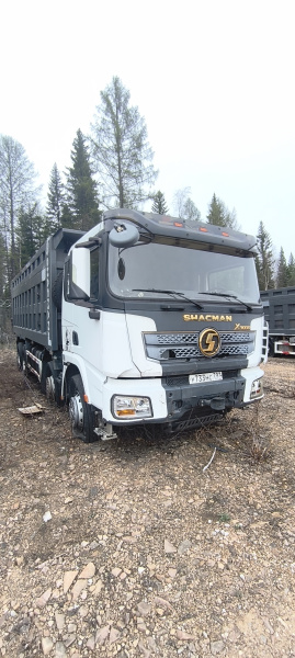 Shacman (Shaanxi) SX 8x4 Самосвал SX331863366 — Б/У, 2022 г.