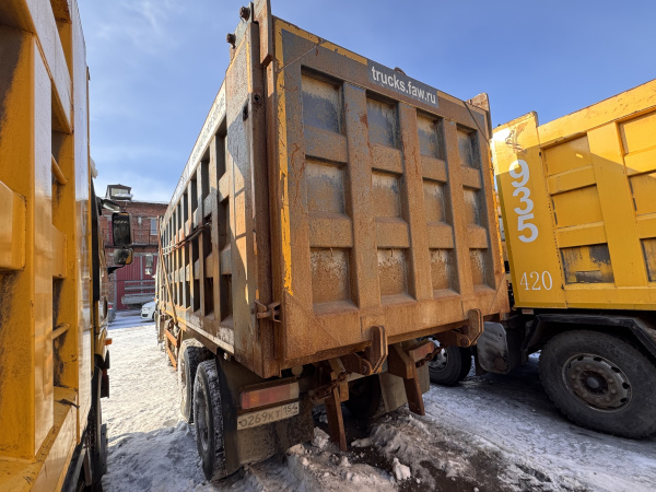 FAW J6* 8x4 Самосвал — Б/У, 2022 г.