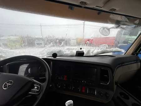 DAYUN CGC4180 4x2 Седельный тягач (Газовый двигатель) — Б/У, 2023 г.