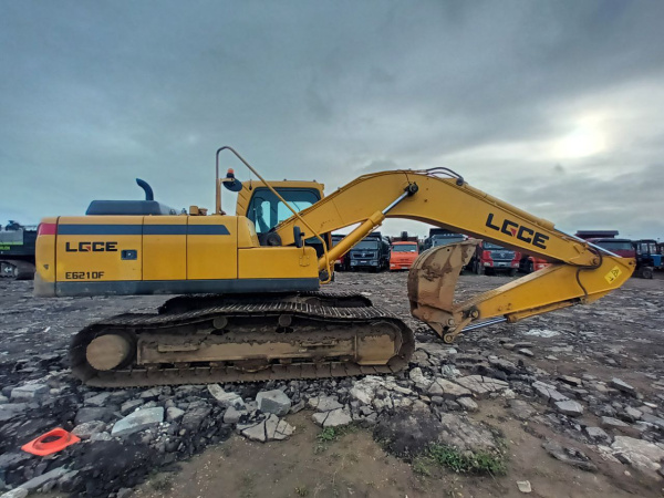 LGCE E6210 Экскаватор E6210F — Б/У, 2023 г.