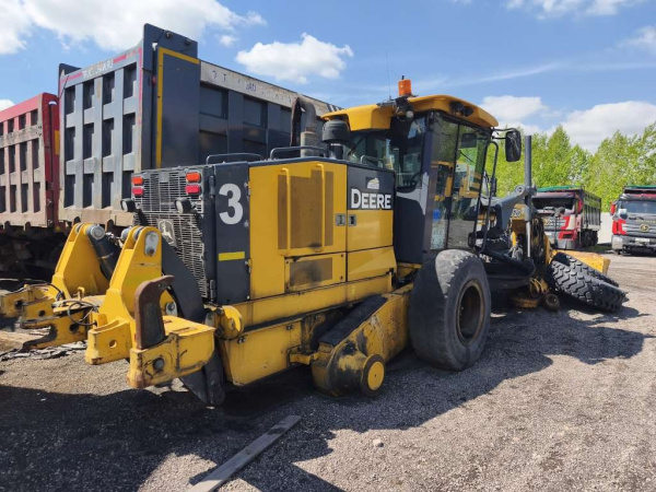 JOHN DEERE 772 Автогрейдер — Б/У, 2019 г.