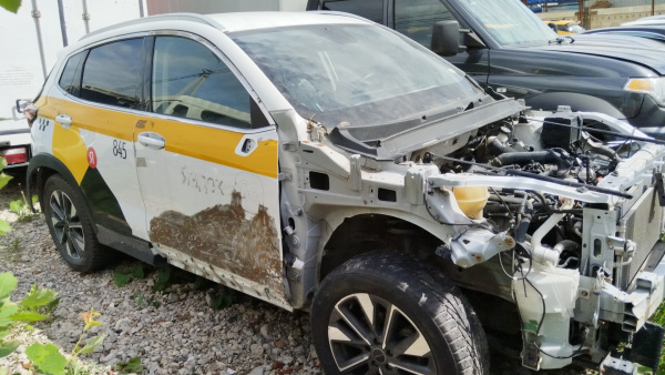 EXEED Luxury 1.5T CVT 2WD — Б/У, 2023 г.