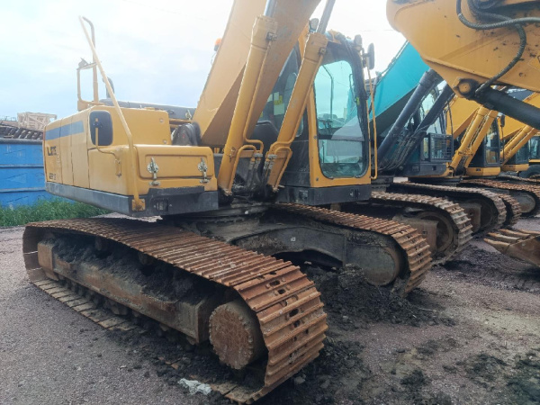 SDLG (Shandong Lingong Construction Machinery Co., PowerCat) E6210F — Б/У, 2023 г. (Санкт-Петербург, новый)