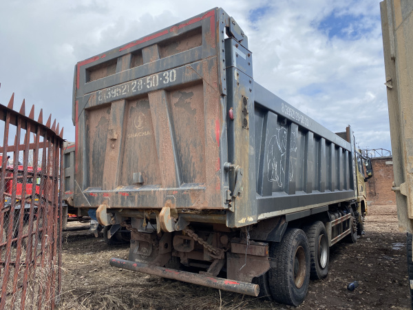 Shacman (Shaanxi) SX 8x4 Самосвал SX331863366 — Б/У, 2024 г.