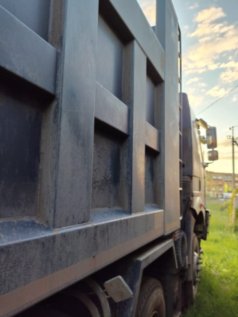 FAW J6 8x4 Самосвал СА3310Р66K24T4E5 — Б/У, 2023 г.