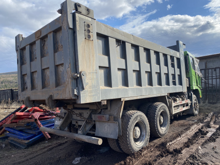 Shacman (Shaanxi) SX 6x6 Самосвал SX32586T385 — Б/У, 2022 г.