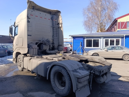 DONGFENG DFH4180 — Б/У, 2023 г.