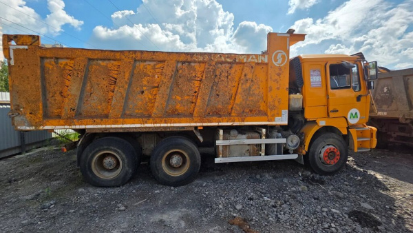 Shacman (Shaanxi) SX 6x4 Самосвал SX3258DR384 — Б/У, 2018 г.