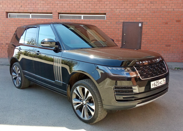 LAND ROVER LWB V8 5.0 S/C SVAutobiography — Б/У, 2021 г.
