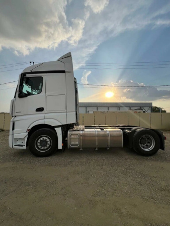 Mercedes-Benz ACTROS 4x2 Седельный тягач 1845 LS — Б/У, 2019 г.