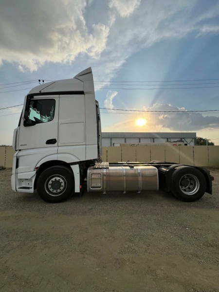 Mercedes-Benz ACTROS 4x2 Седельный тягач 1845 LS — Б/У, 2019 г.