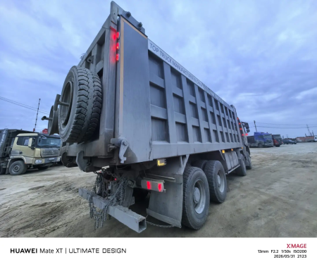 FAW J6 8x4 Самосвал СА3310Р66K24T4E5 — Б/У, 2022 г.