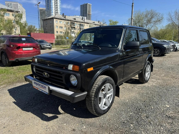 Lada Niva Legend 3 дв — Б/У, 2023 г. (Самара, 136212 км)
