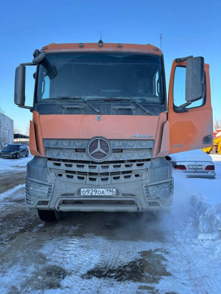 Mercedes-Benz AROCS 6x4 Седельный тягач 3348S AT — Б/У, 2023 г.
